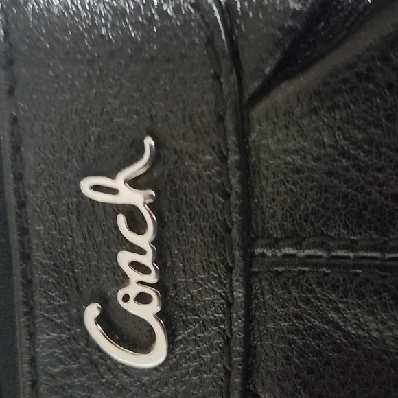 Coach purse - Picture 3 of 3